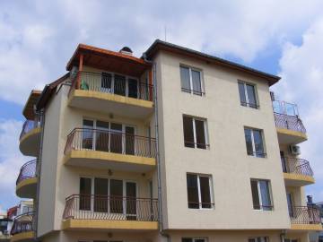 Недорогая недвижимость рядом с морем в Бургасе, Болгария 
