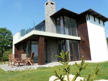 Продажа дома с участком на море Болгарии, земельные участки 
